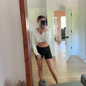 White tiger mist cropped jacket